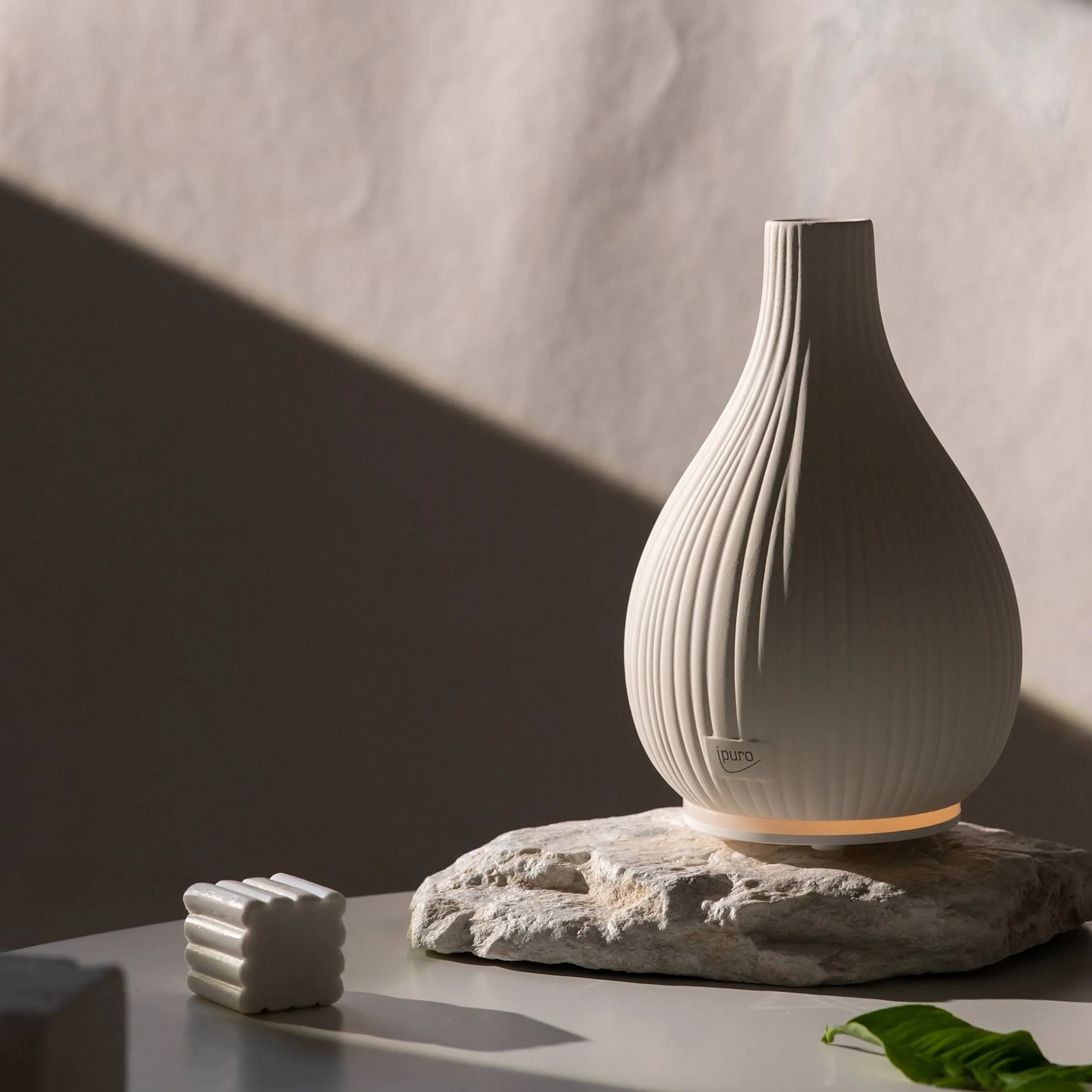 Depot Geschenkideen^Air Sonic Elektrischer Aroma-Diffusor Aroma Vase