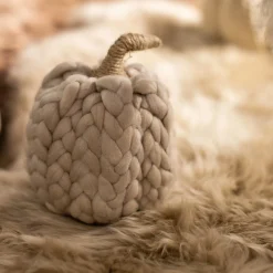 Depot Deko-Objekt Kurbis Zopfstrick><noscript><img width=