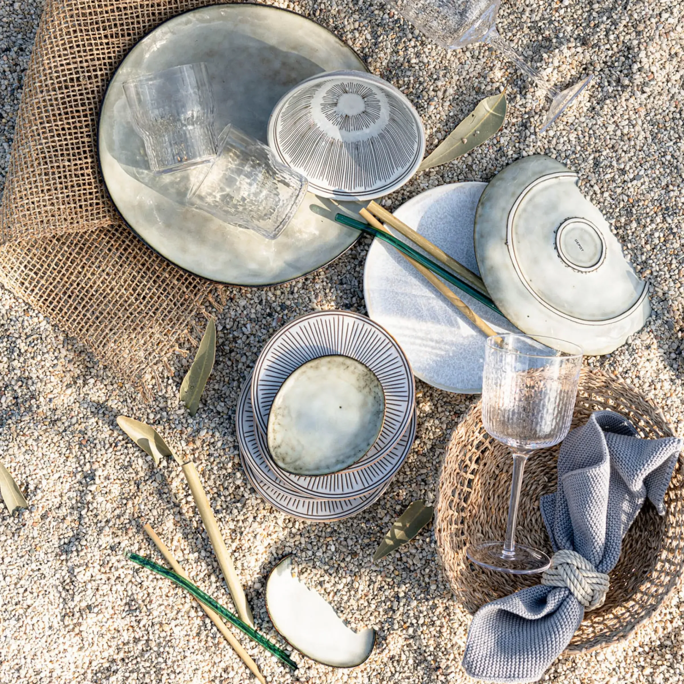 Depot Dipteller Riva> Geschirr