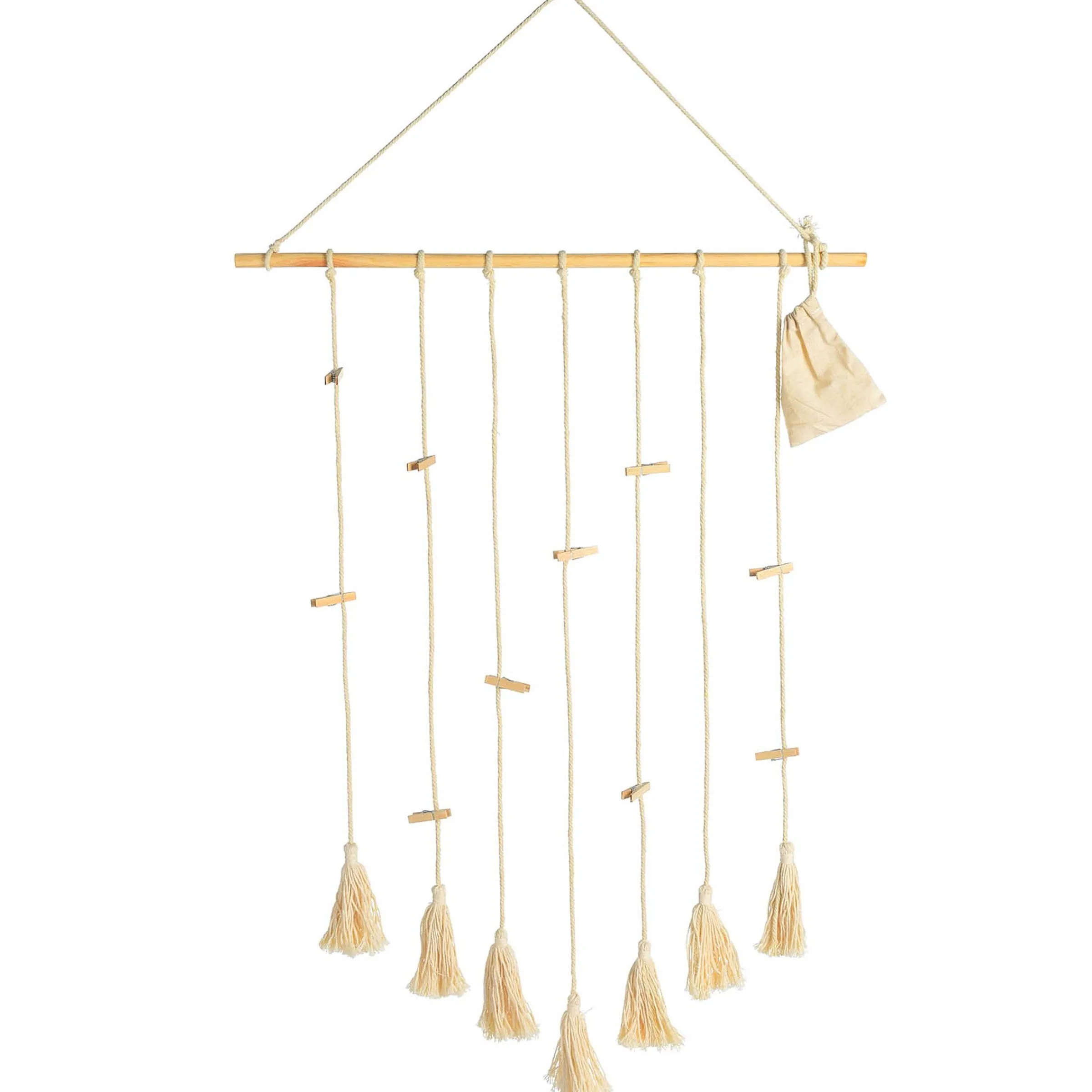 Depot Adventskalender^Makramee-Wandbehang Mit Klammern